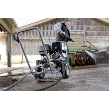 Spalinowa myjka Karcher HD 9/25 250 bar 900 l/h